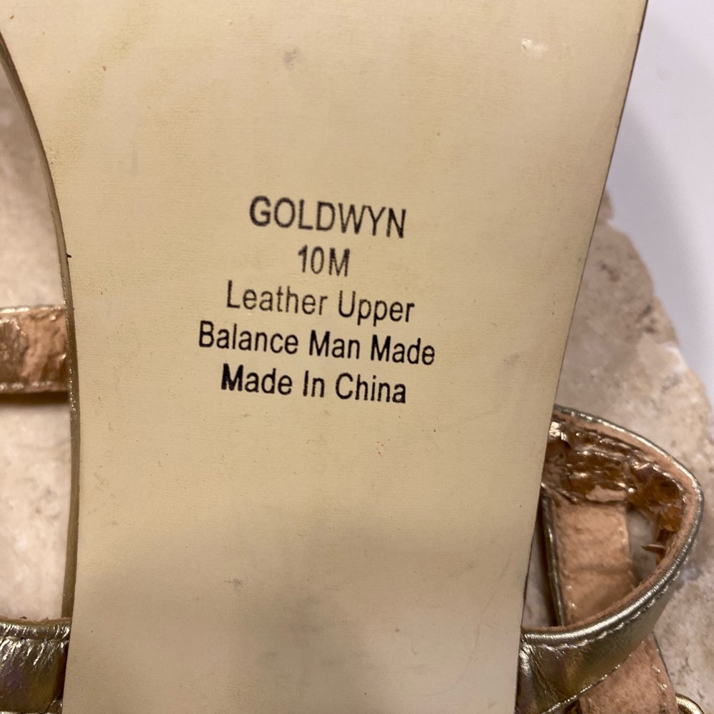 Steve Madden Goldwyn Metallic Gold Sandal Heels Sz 10 - Picture 12 of 13